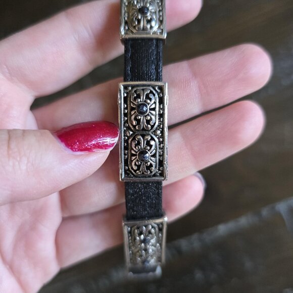 Western Faux Leather Bracelet Silver Tone Metal Accents Boho Festival Cowgirl - Picture 2 of 5